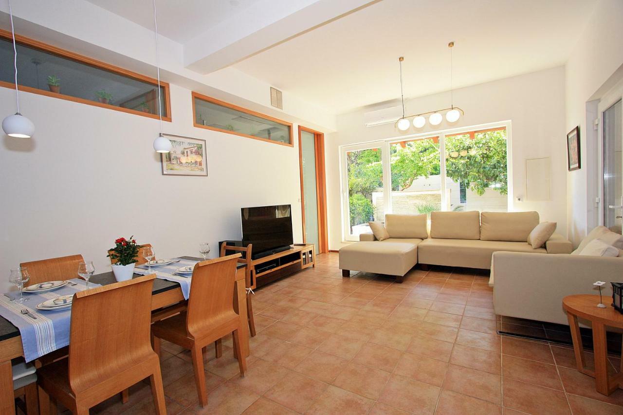 Villa V&D Milna  Ngoại thất bức ảnh